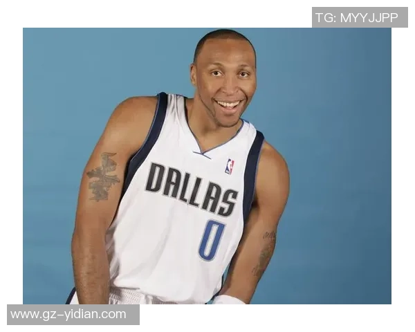 足球巨星与猩猩神似 网友调侃外貌似曾相识的明星球员